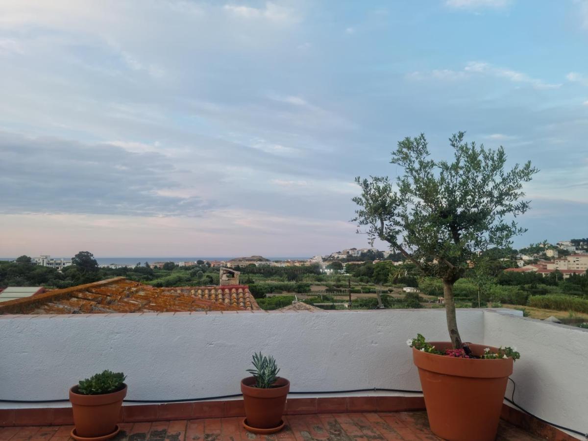 Amb Encant I Estil Mediterrani En Zona Tranquilla De Llanca I Amb Terrassa Εξωτερικό φωτογραφία